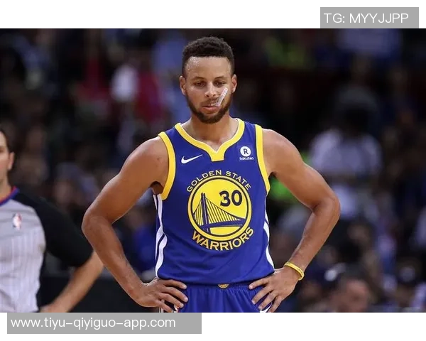 库里37岁依然神勇近三场场均343分助攻5次三分命中率超54